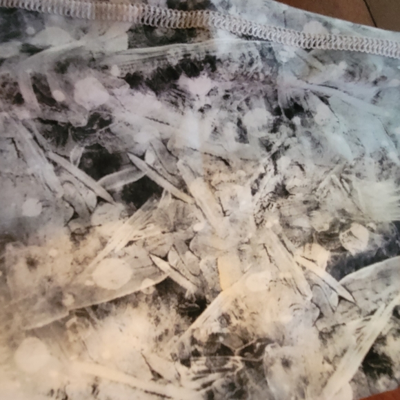 Evolution and Creation Leggings (Wintery Forest Pattern) - Picture 5 of 10